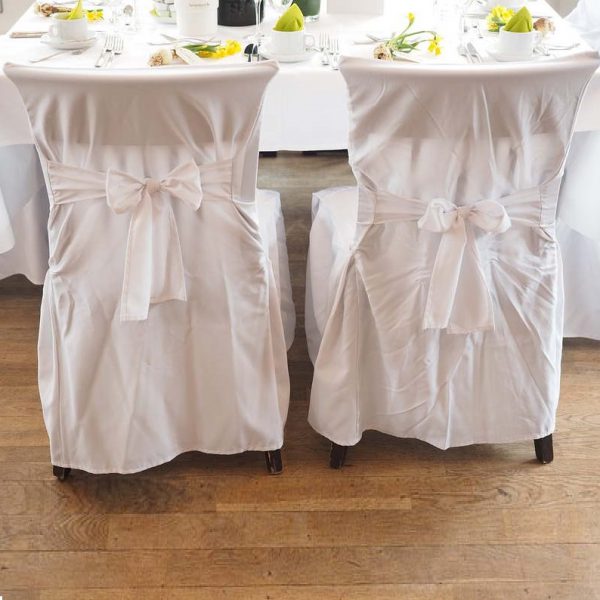 chair covers כיסוי כסאות לאירועים - רנטפרו | Rentpro