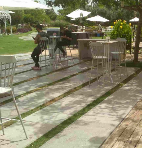 rentpro pic bar table כסא בר לאירועים להשכרה - רנטפרו