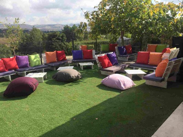 rentpro pic seat השכרת פינות ישיבה לאירועים - רנטפרו